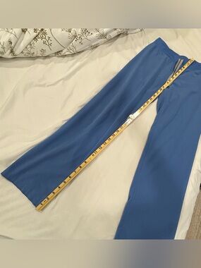 FIGS Scrub Pants Women’s Small Blue Wide Leg Medical Scrubs Technical Collection